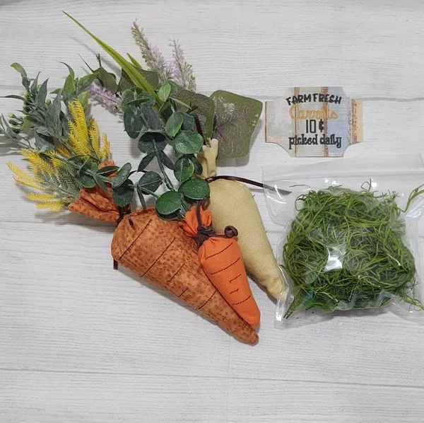 Farm Fresh Carrots Decoration Kit
